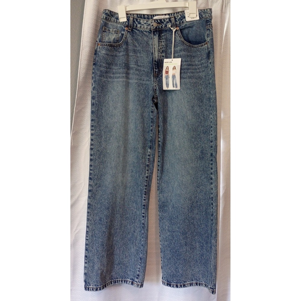 NWT Witty Fox Mid Wash Low Rise Slouchy Wide Leg Baggy Jeans 13/31 Grunge